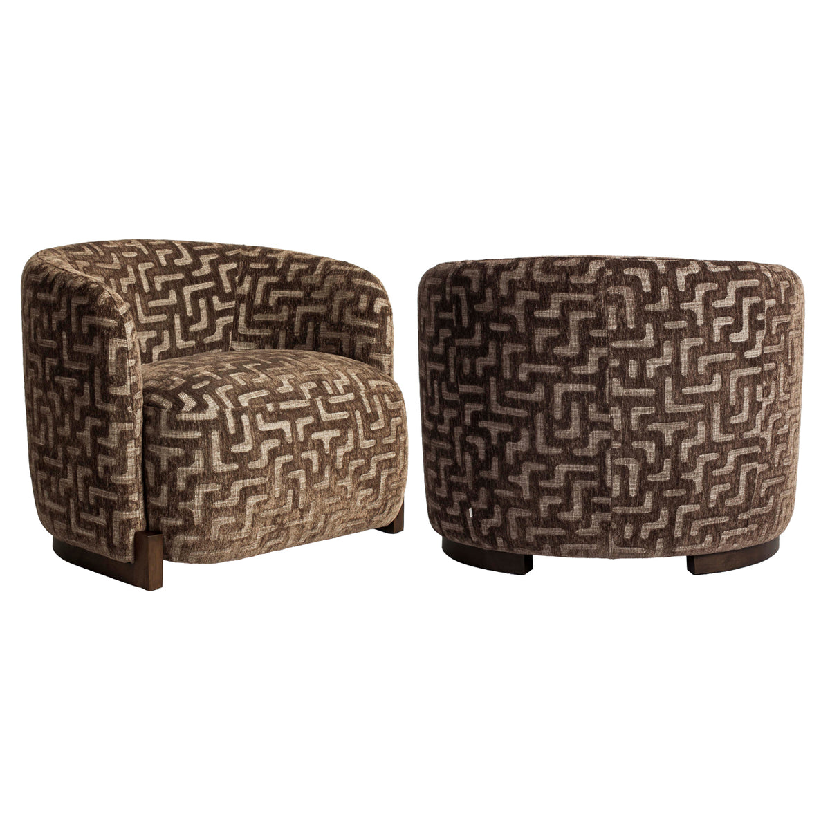 Lounge chair Hannah brown labyrinth fire retardant