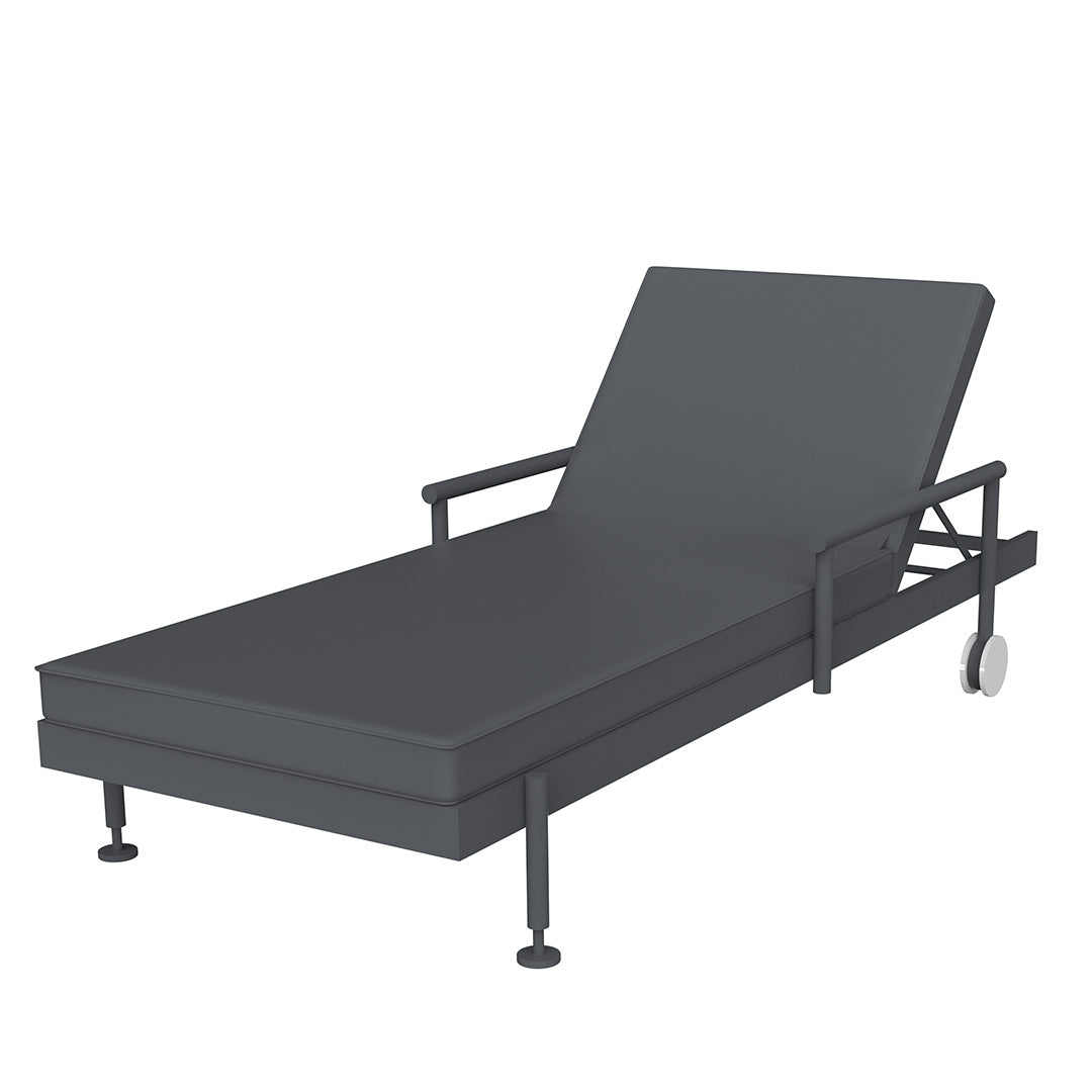 Hamptons Sun Lounger