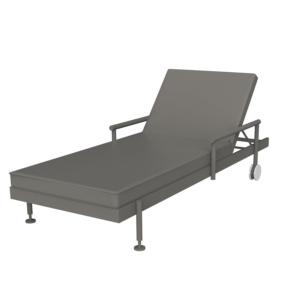 Hamptons Sun Lounger