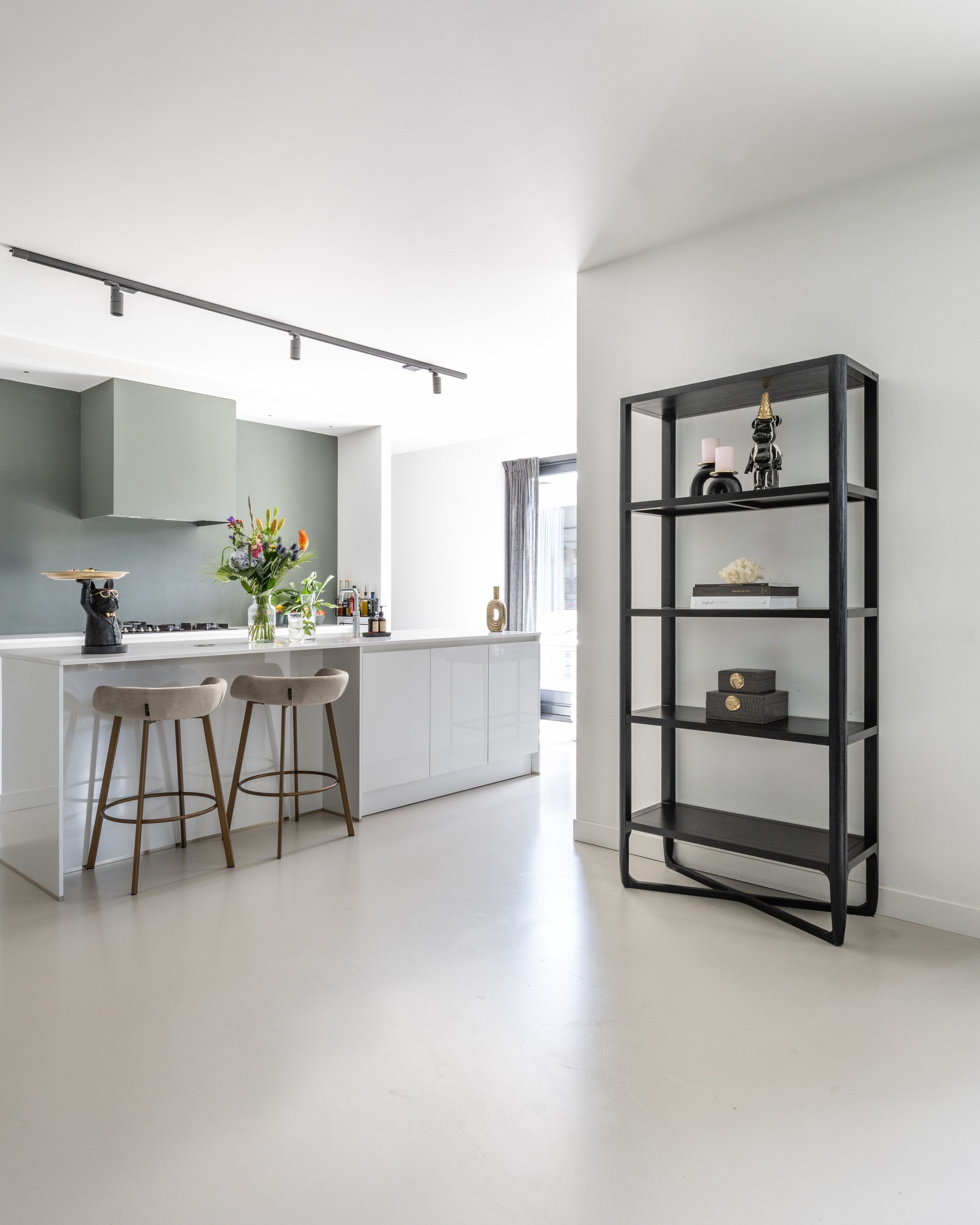 Decorative object Icebear black