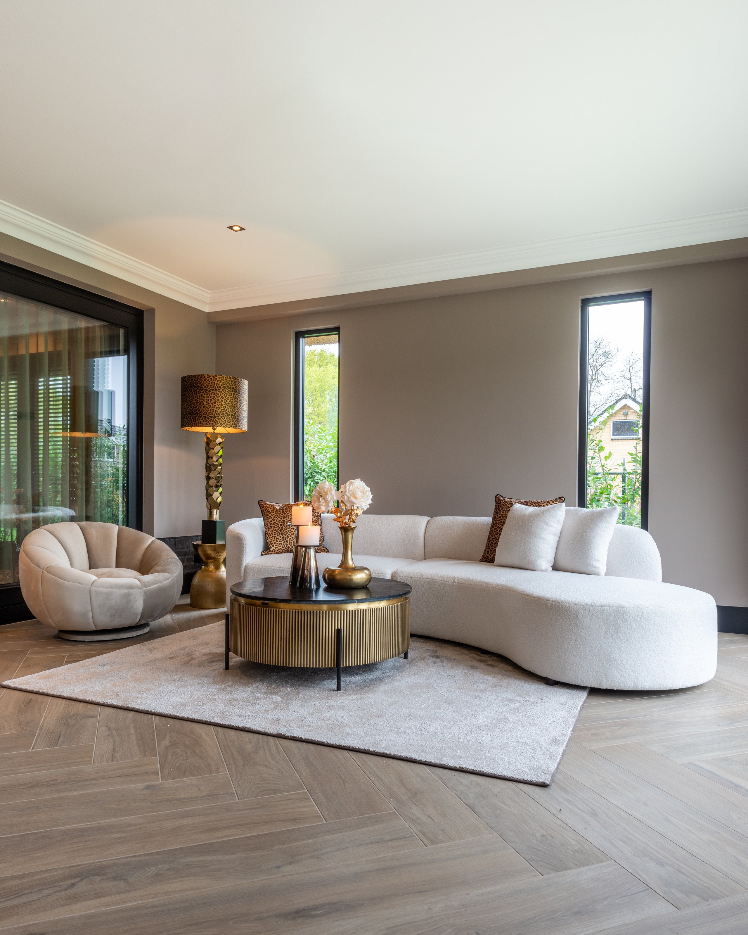 Coffee table Ironville gold 90Ø