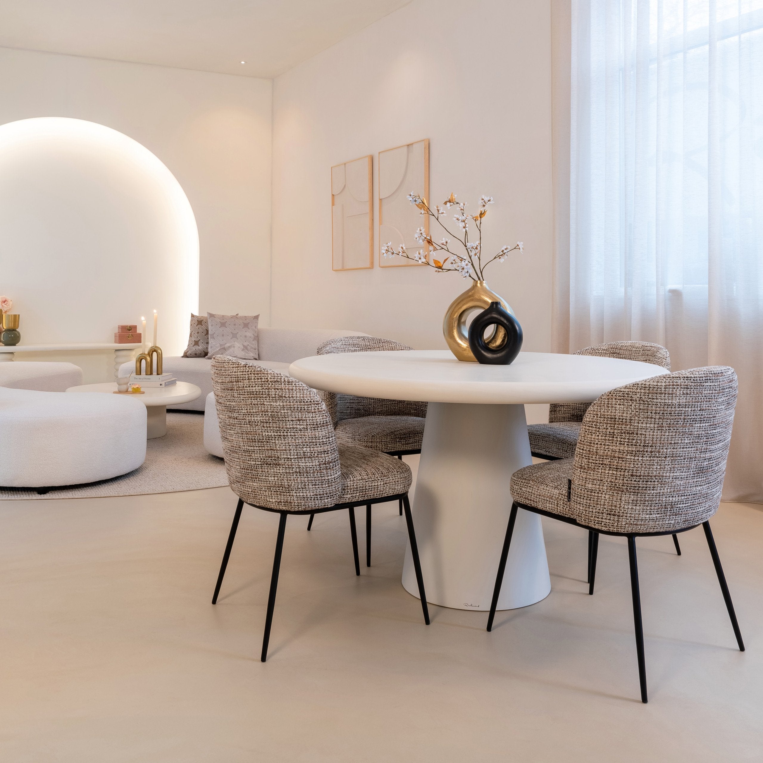 Dining table Bloomstone white 130Ø