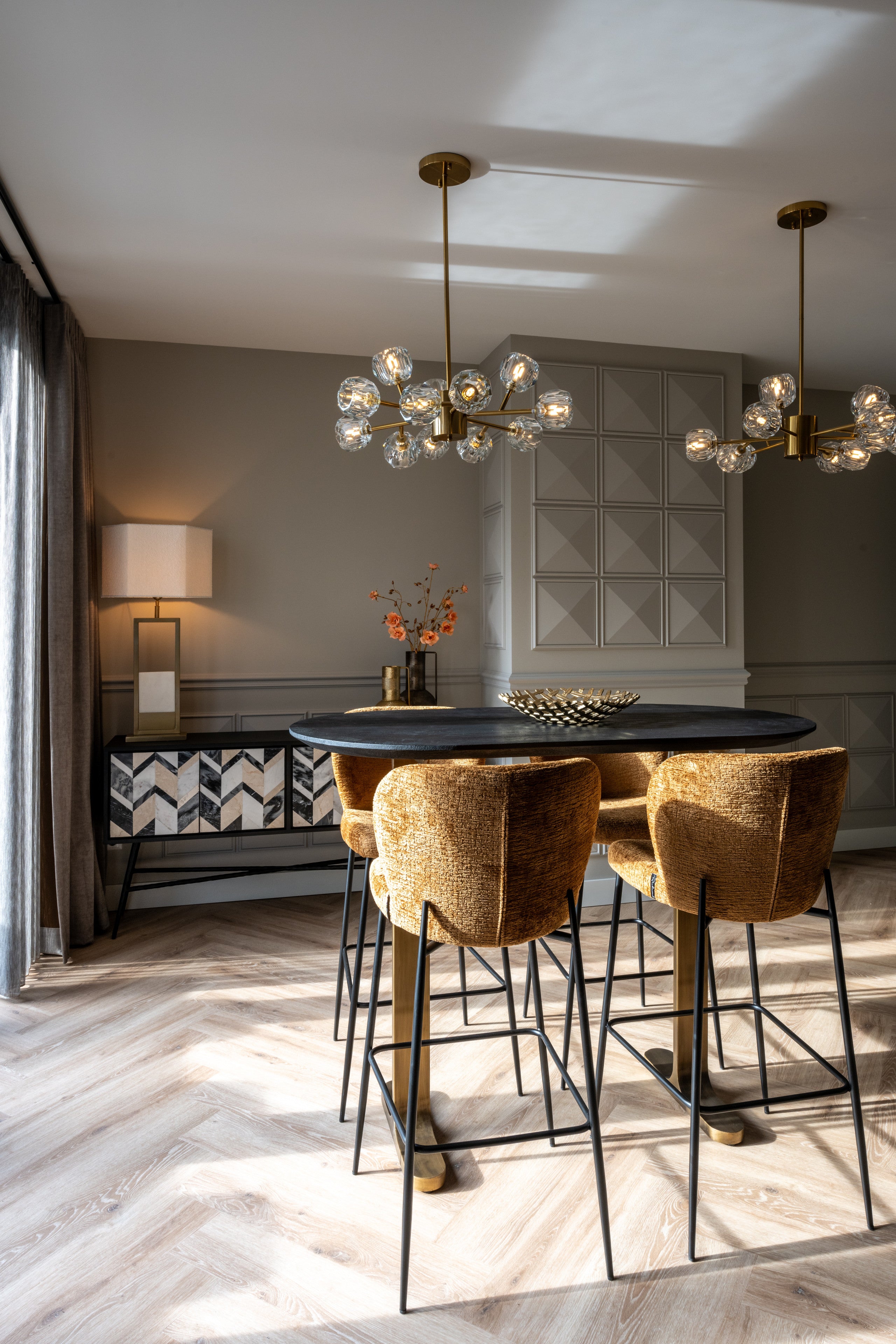 Bar table Revelin black/gold 140