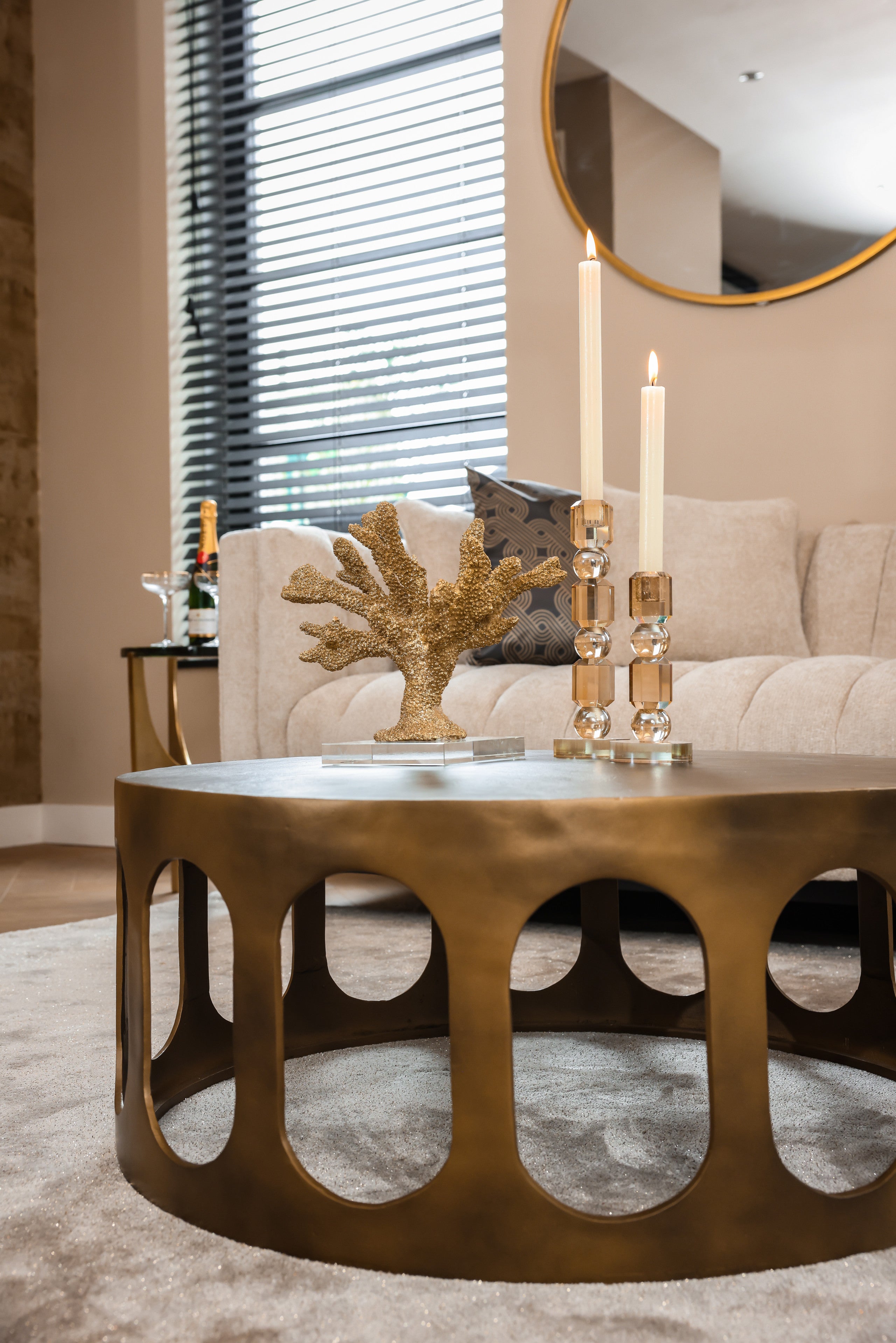 Decorative object Mette gold