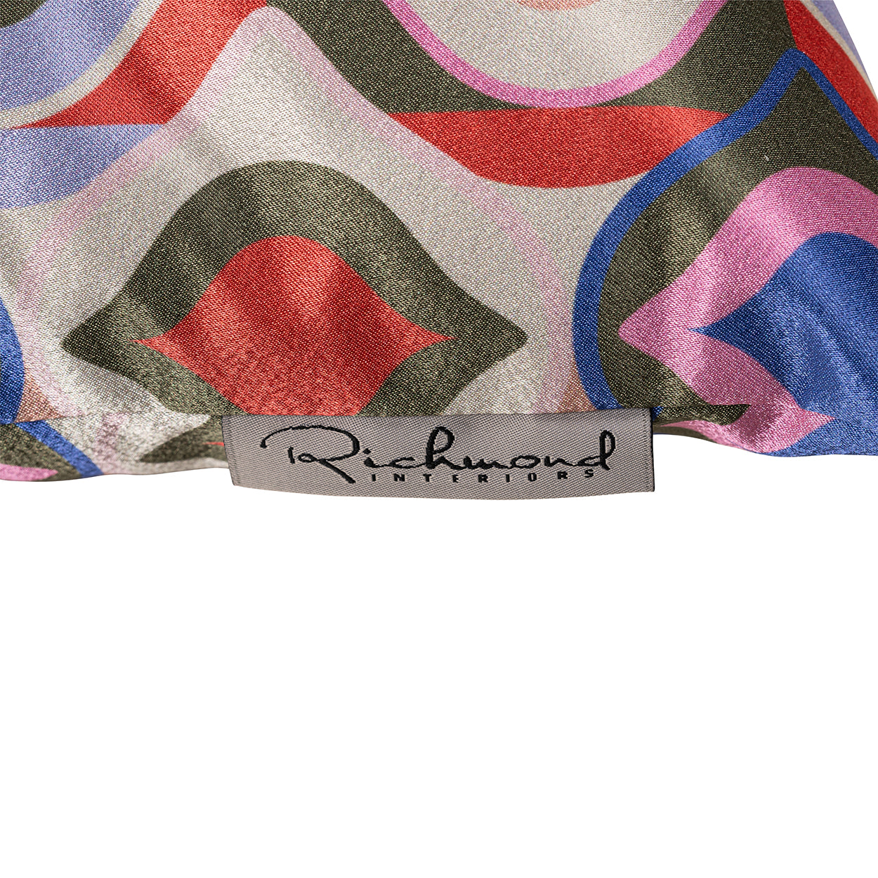 Cushion Mayra 50x50 (Monaco DSN 23047 Freedom 30 - 3011 Coral)