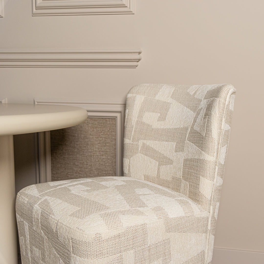 Dining chair Lorain beige graffic on wheels