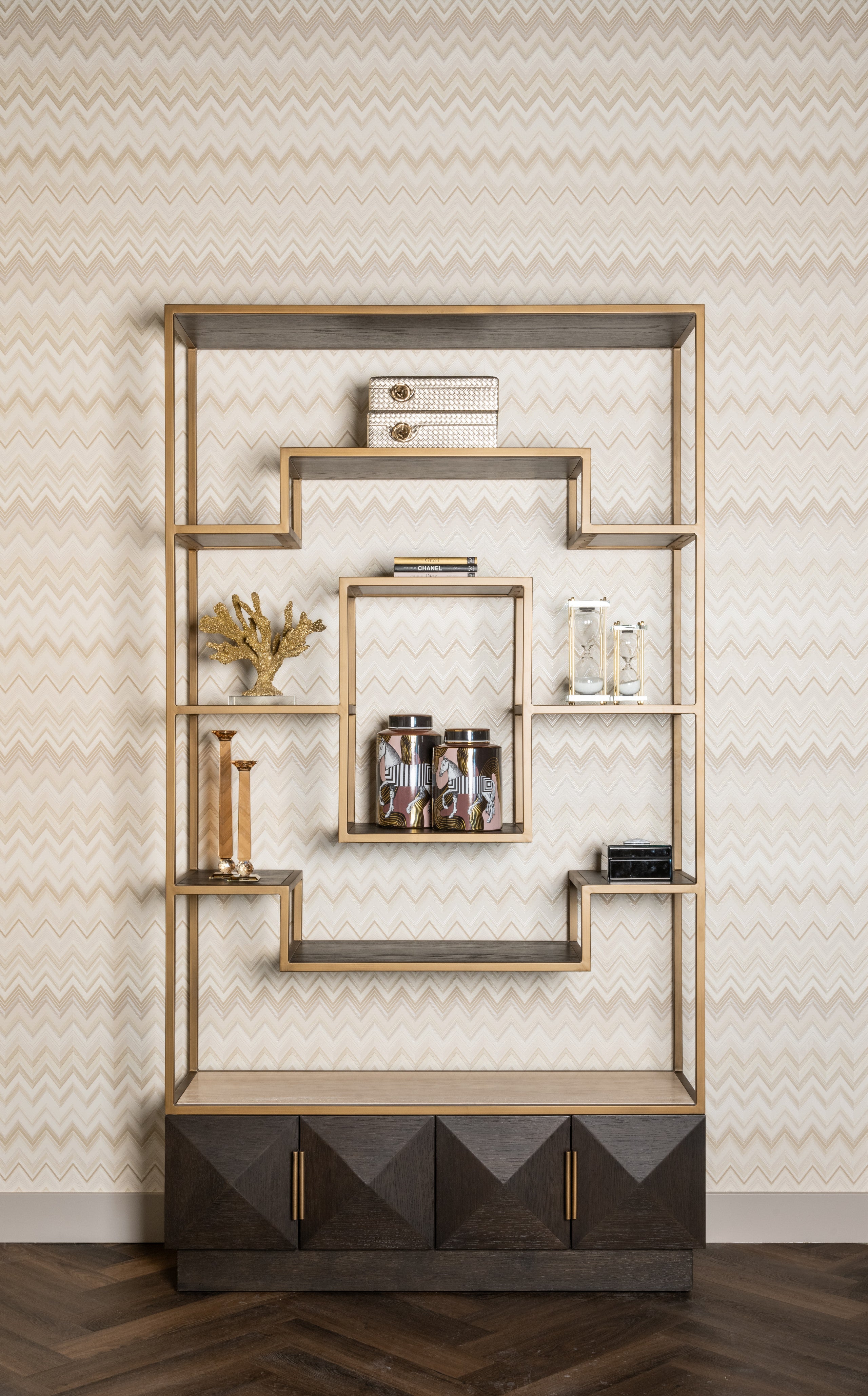 Display cabinet Claremont brown