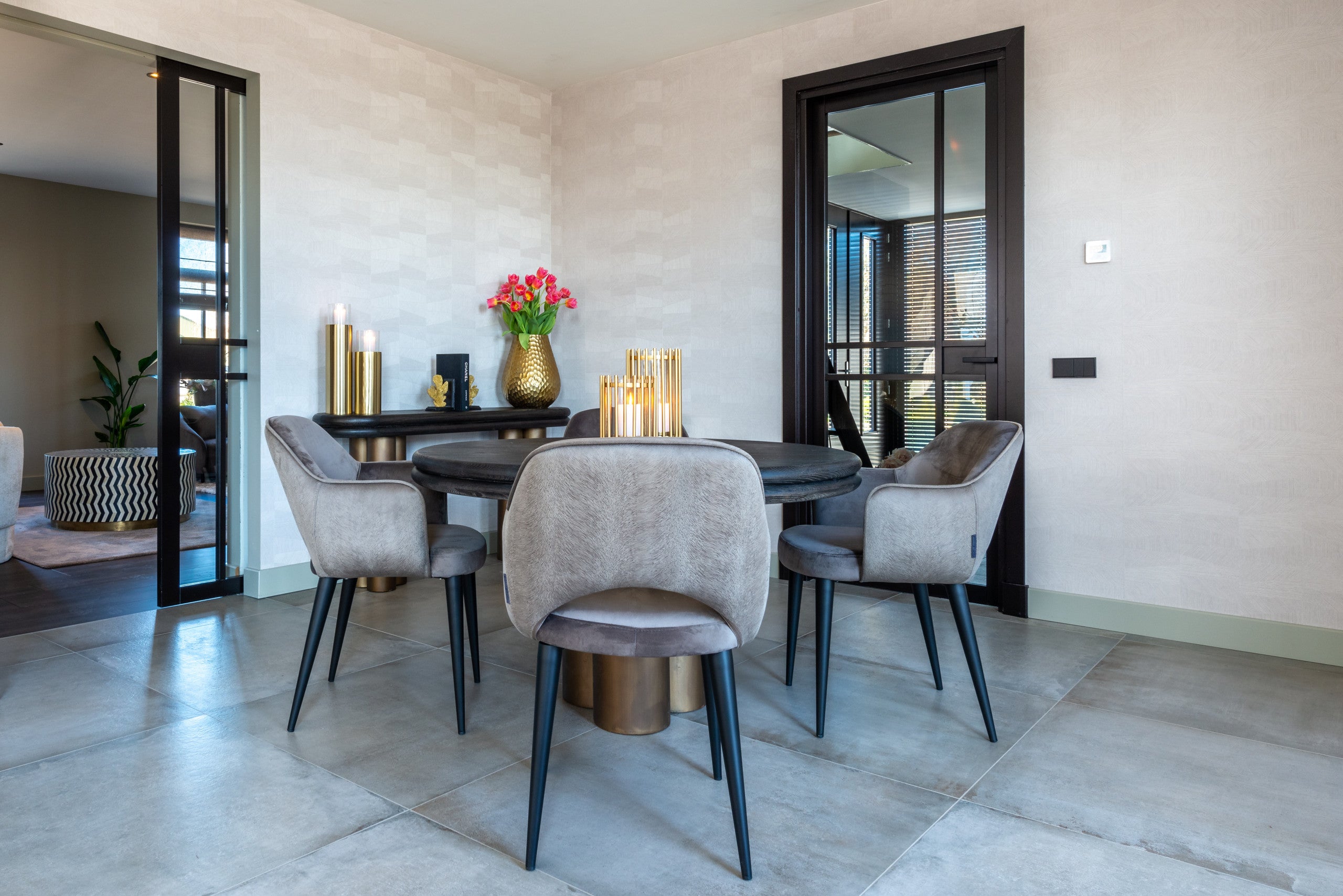 Dining table Macaron black rustic 130Ø