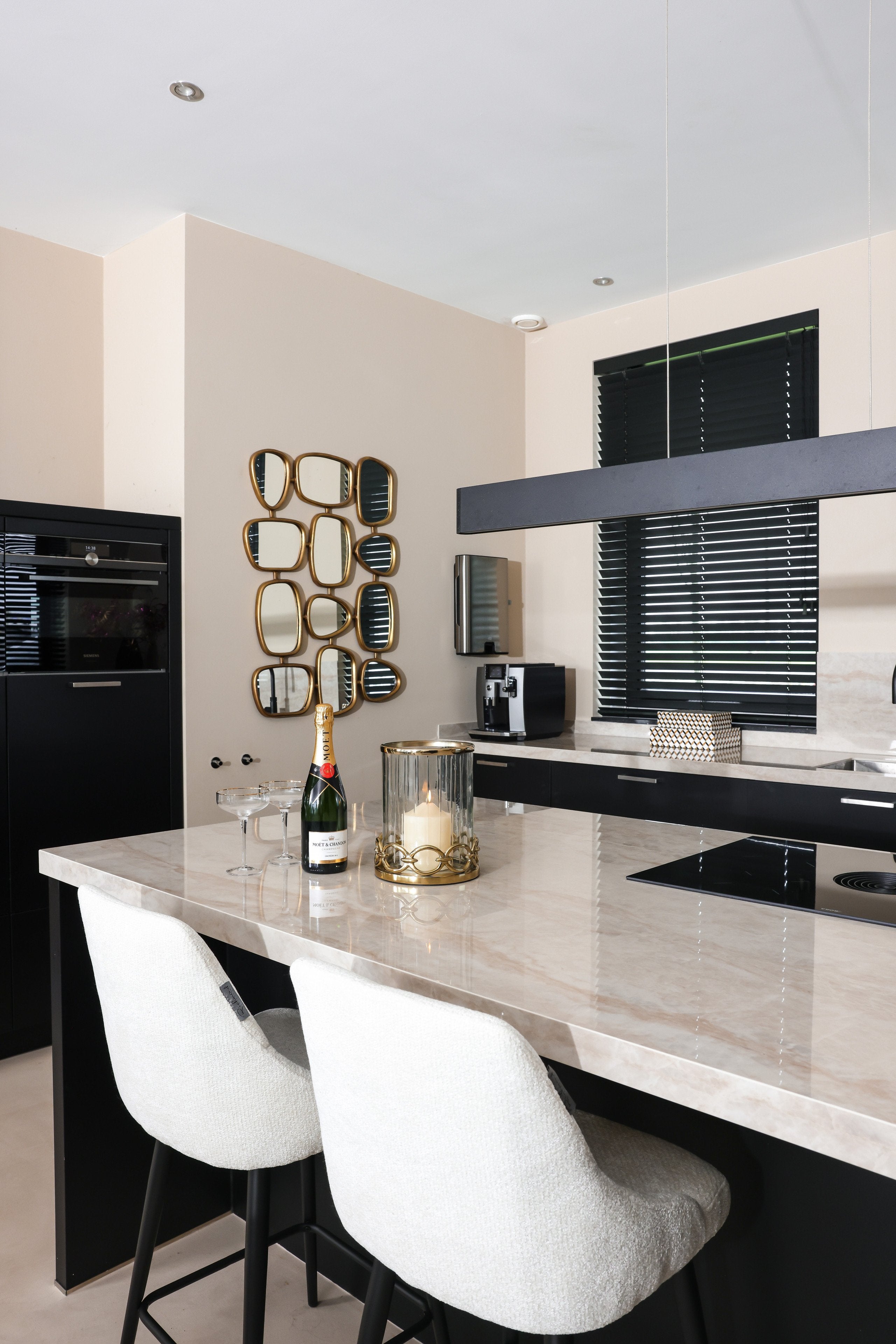 Hurricane light Jayce gold