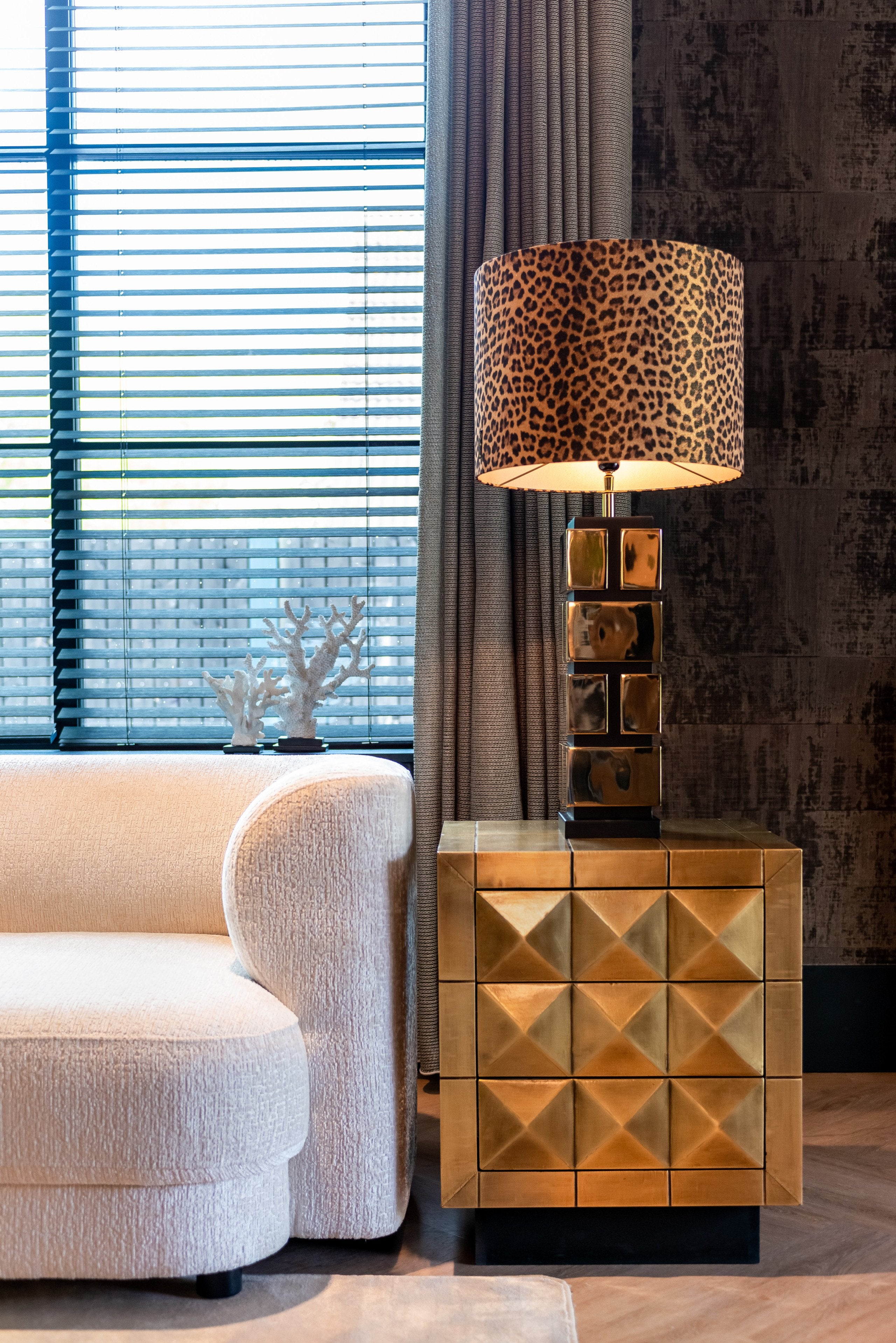 Nightstand Collada brushed gold