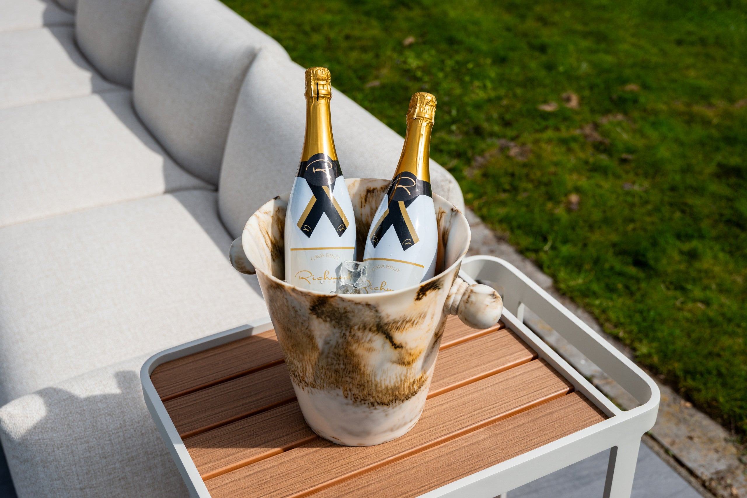 Wine & Bar accessory Veuve natural wine cooler