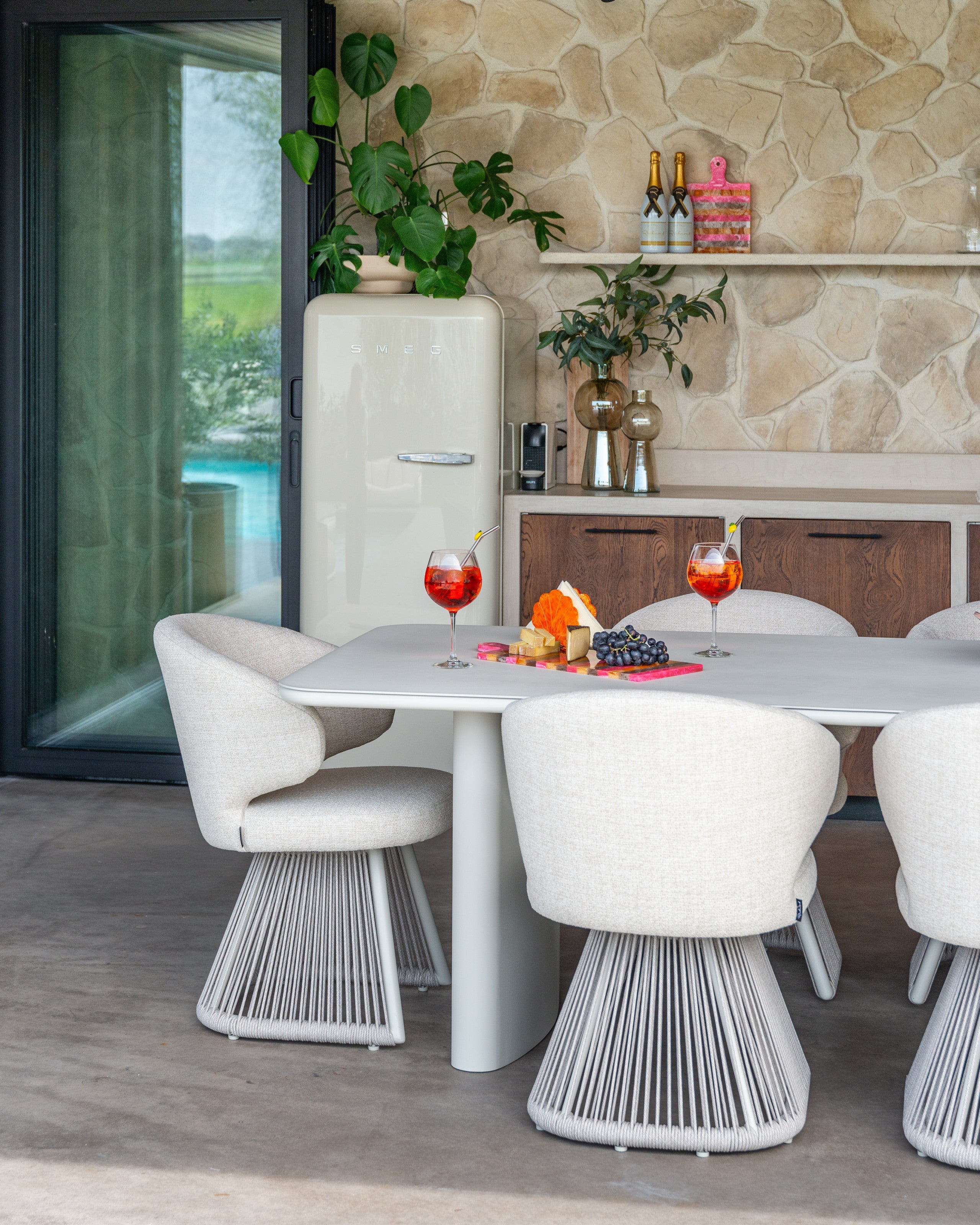 Outdoor dining table Senza light beige 220