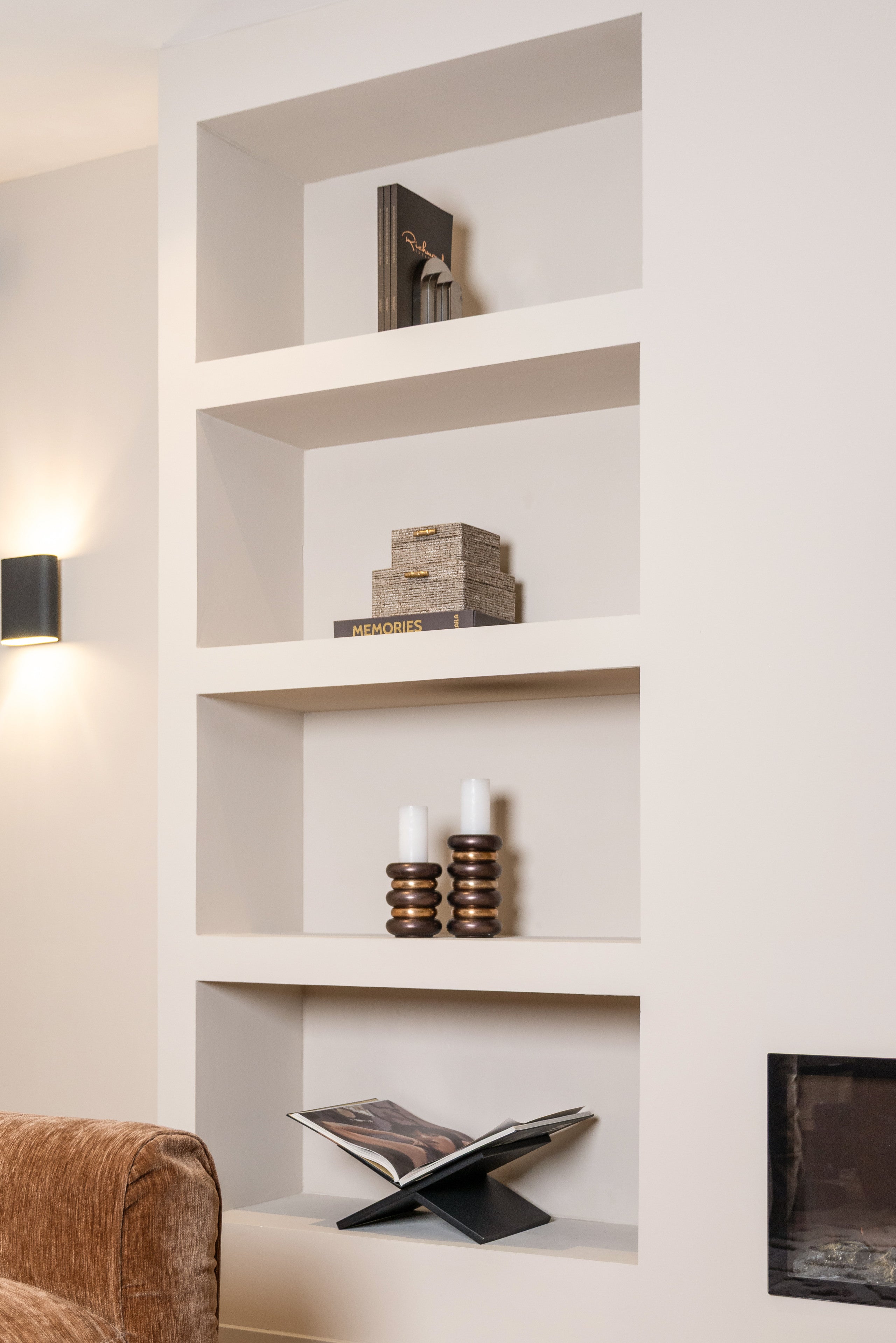 Bookstands Rosy Smokey Gray