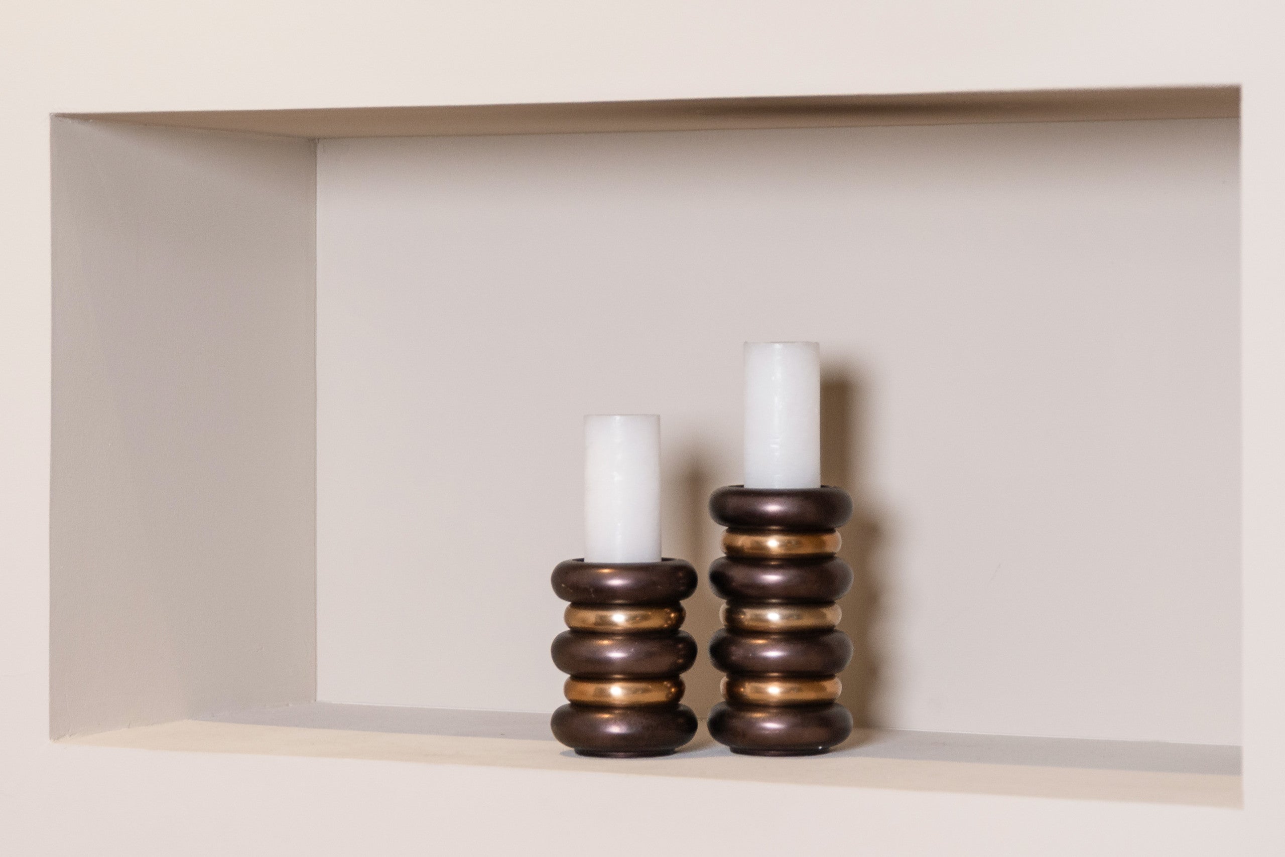Candle holder Eve bronze small