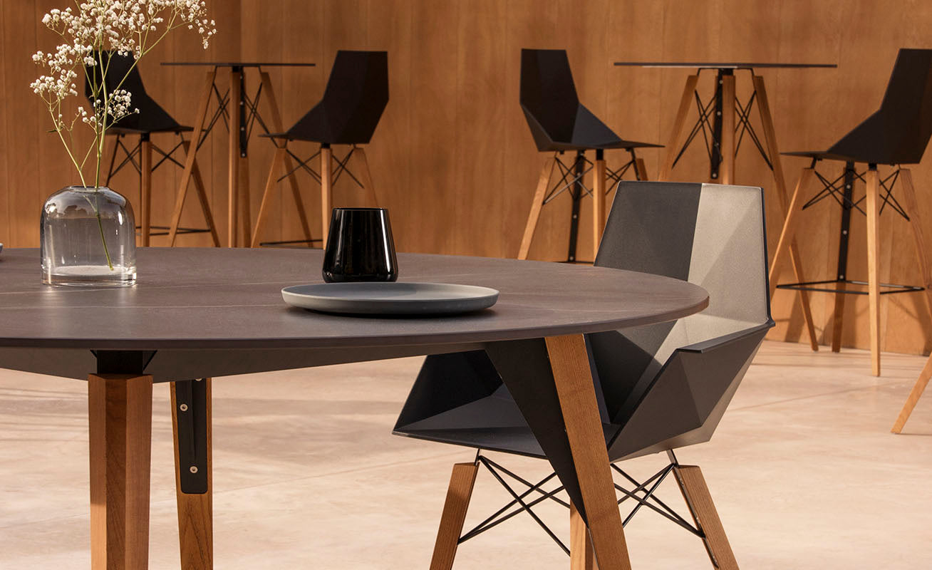 Faz - Wood Bar Stool With Arms