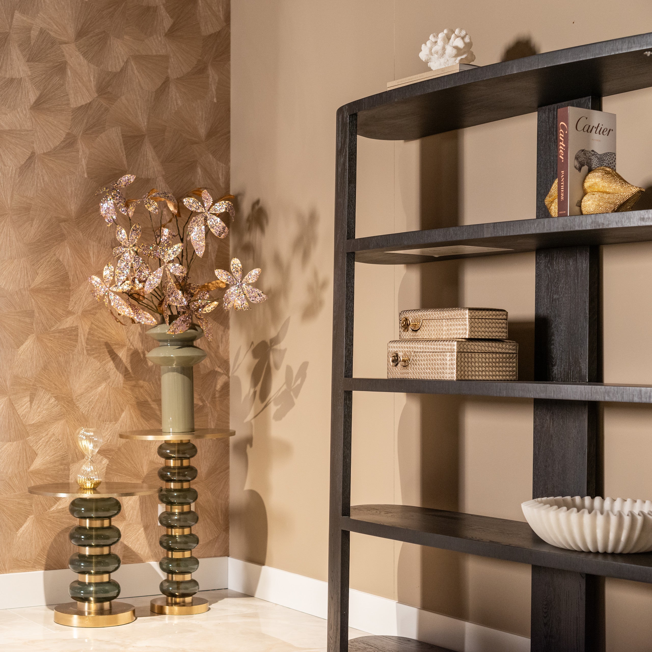 Decorative object Eila gold