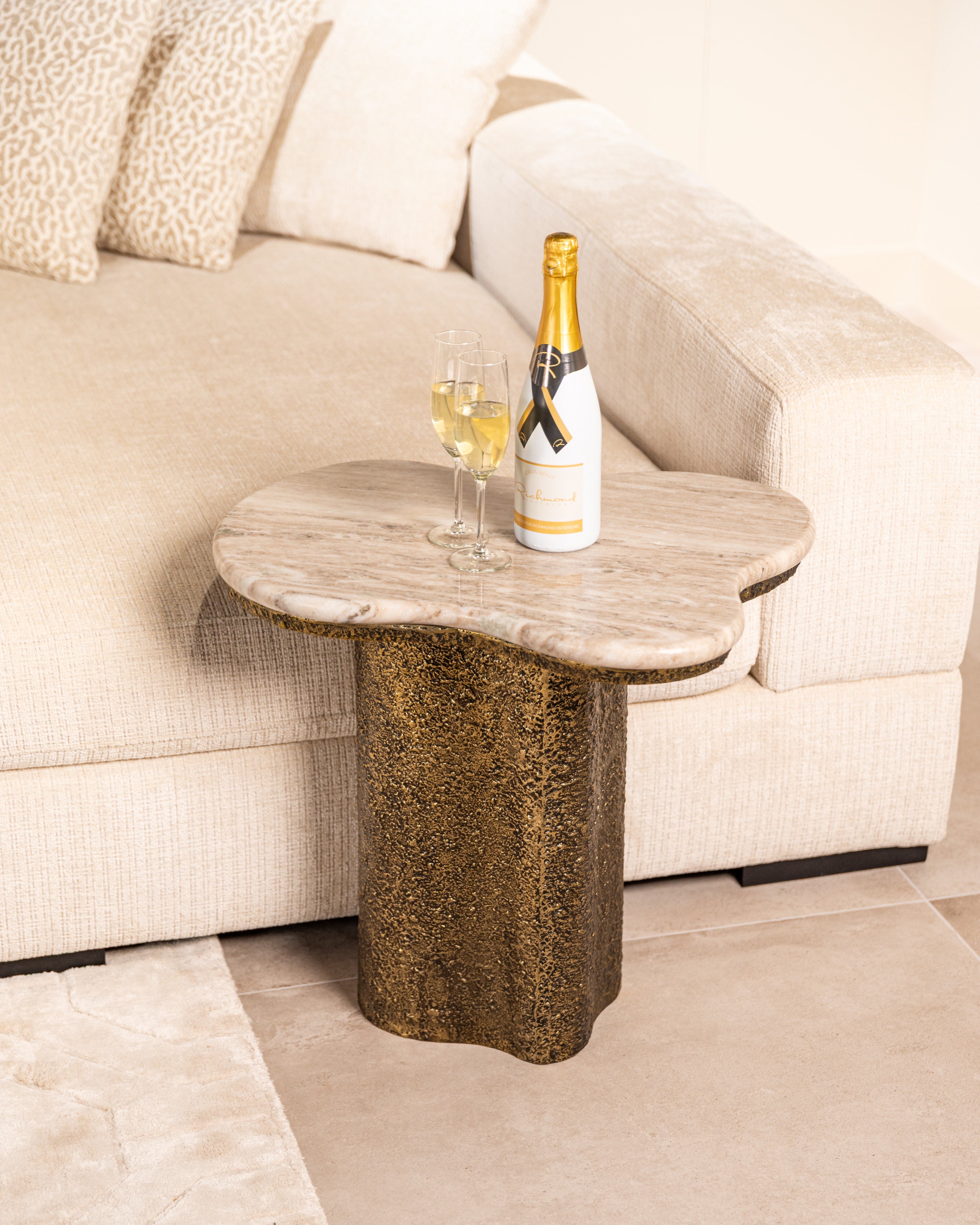 End table Abandos brass antique