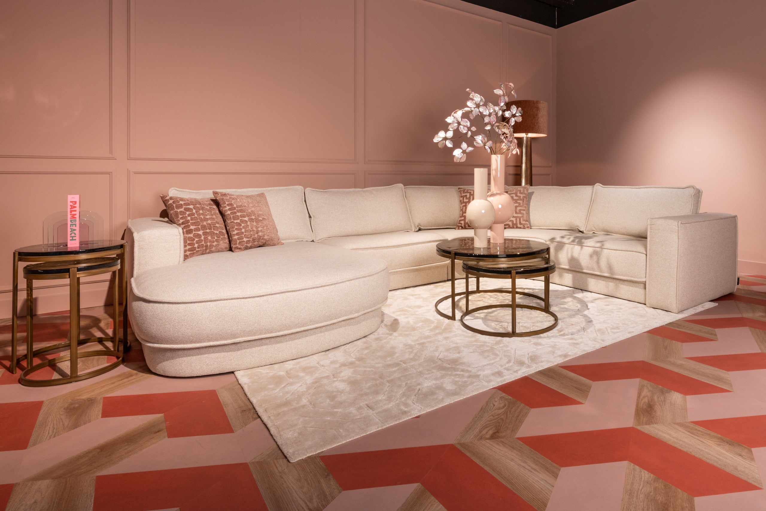 Cushion Lexa blush labyrinth
