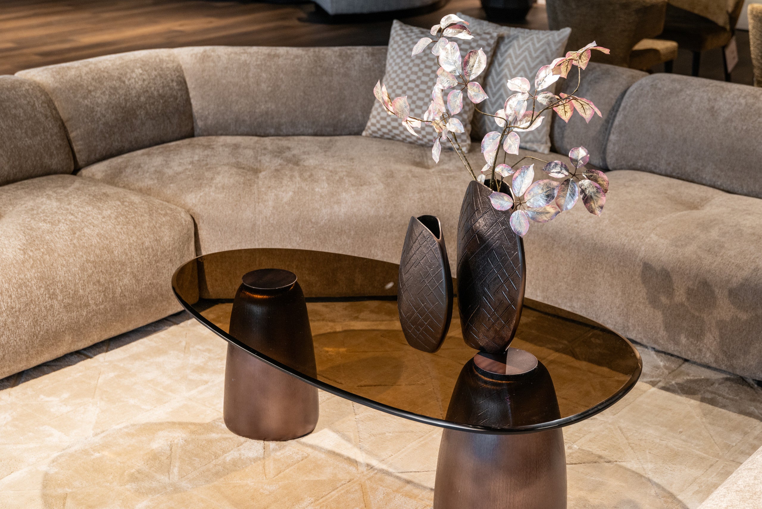 Coffee table Hayden bronze oval