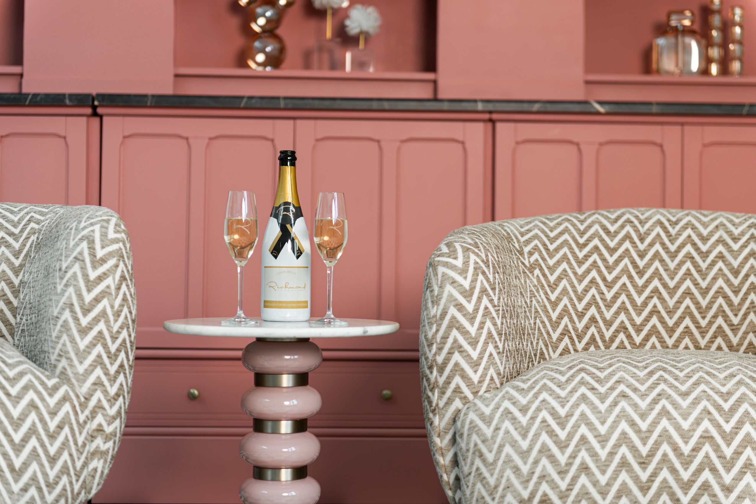 Lounge chair Estelle sand chevron swivel