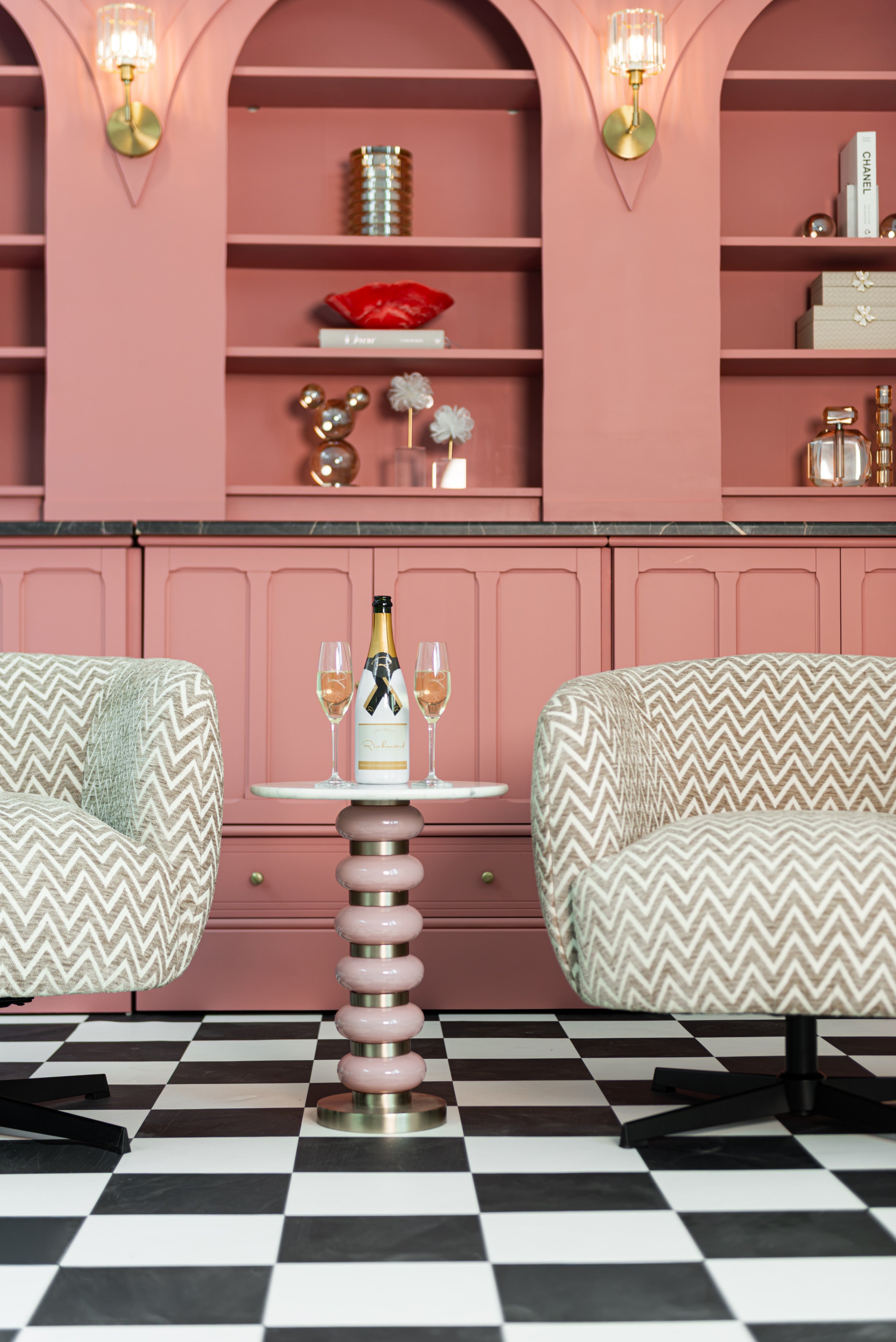 Lounge chair Estelle sand chevron swivel
