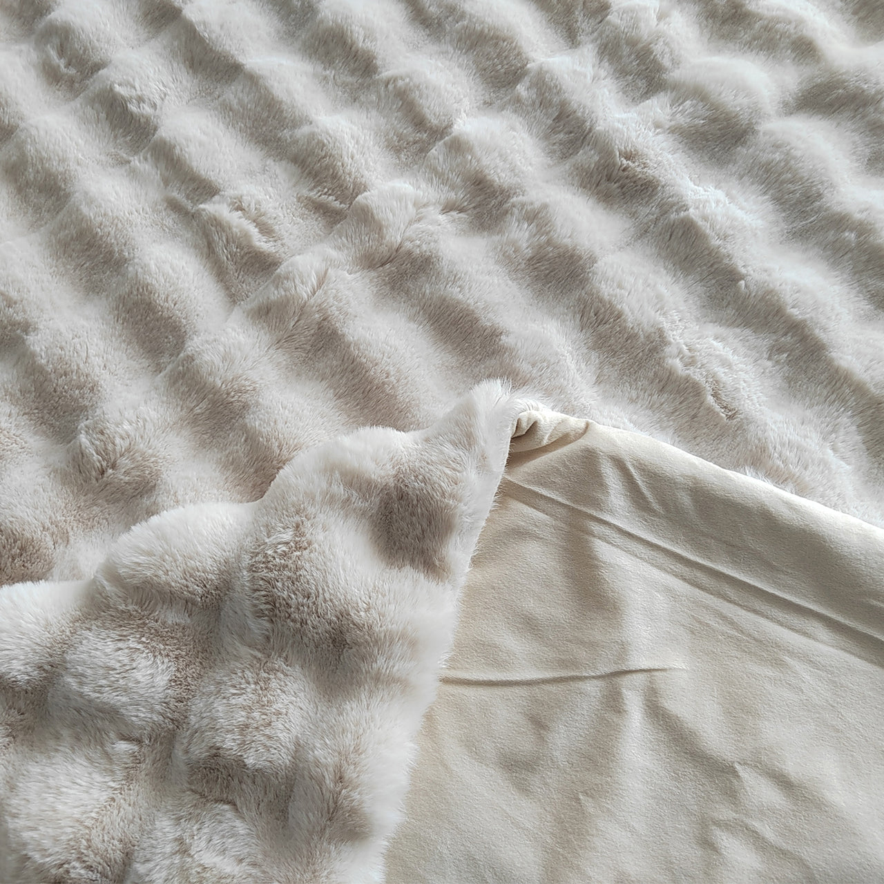 Plaid Cosy Fluff cream 200x300