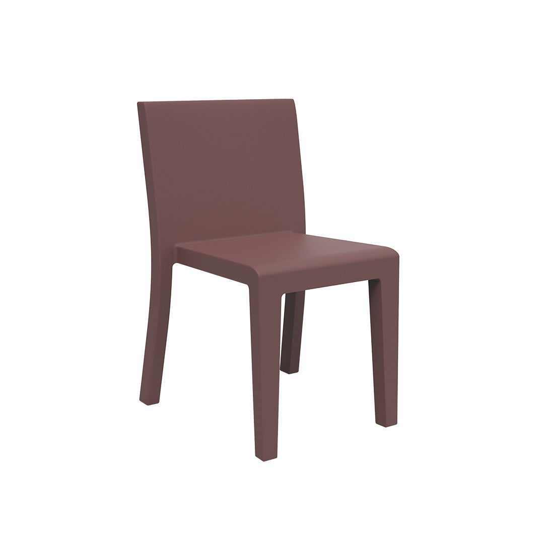 Jut Chair