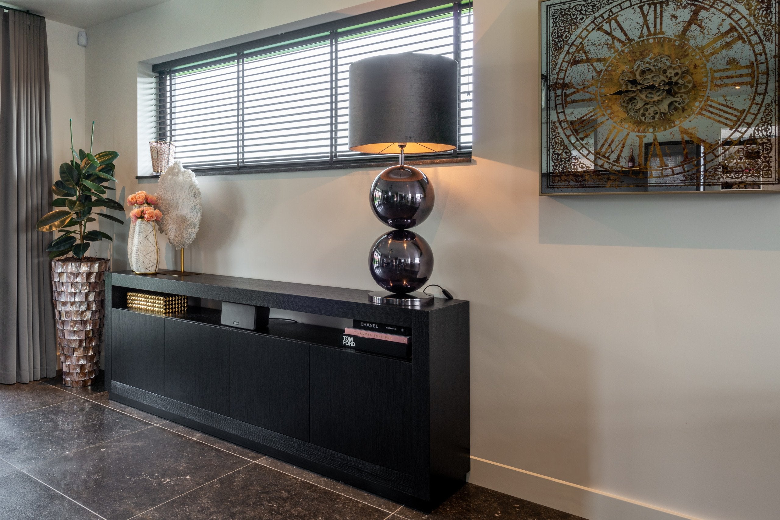 Sideboard Oakura black