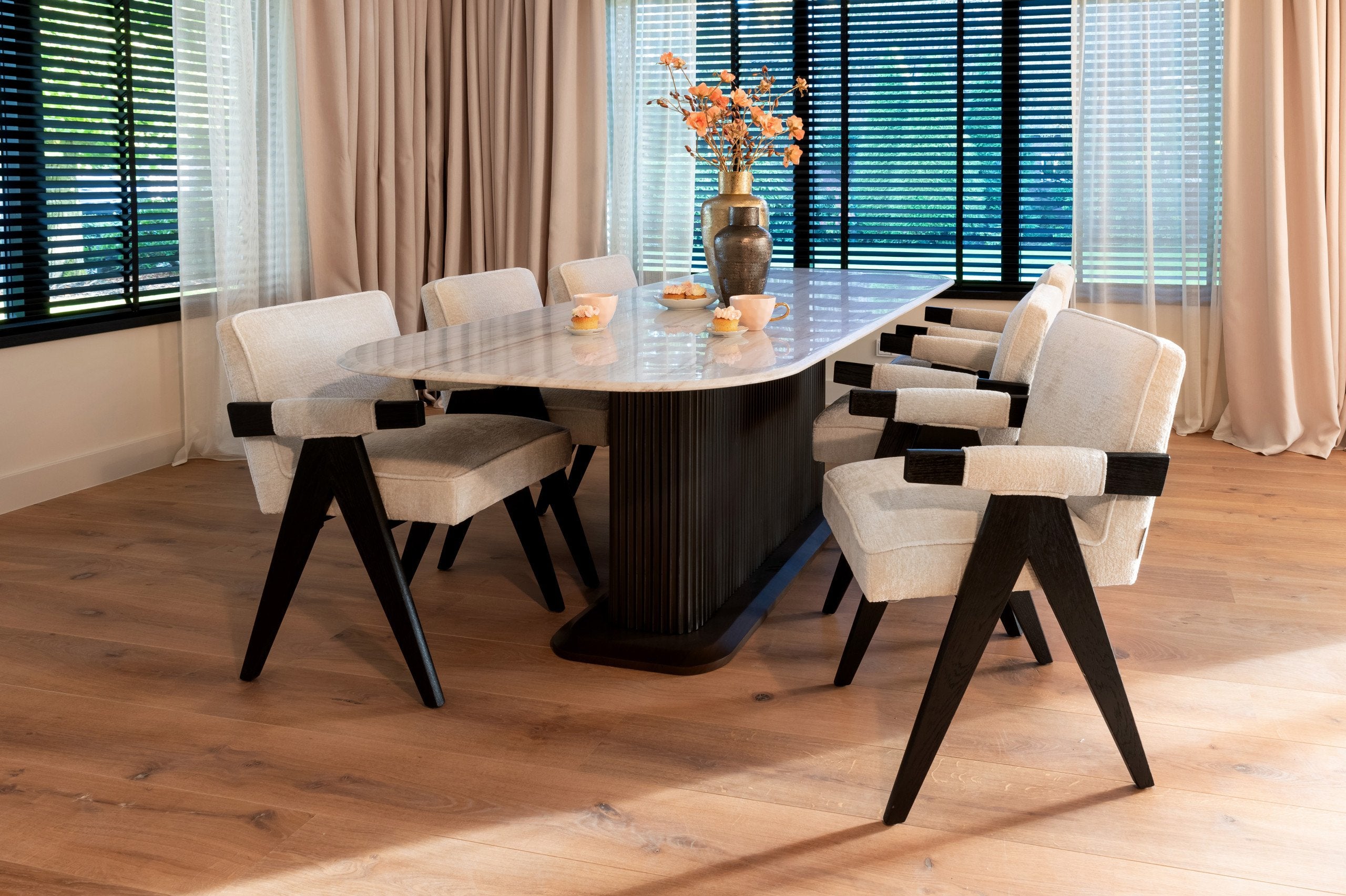 Dining table Mayfield 230