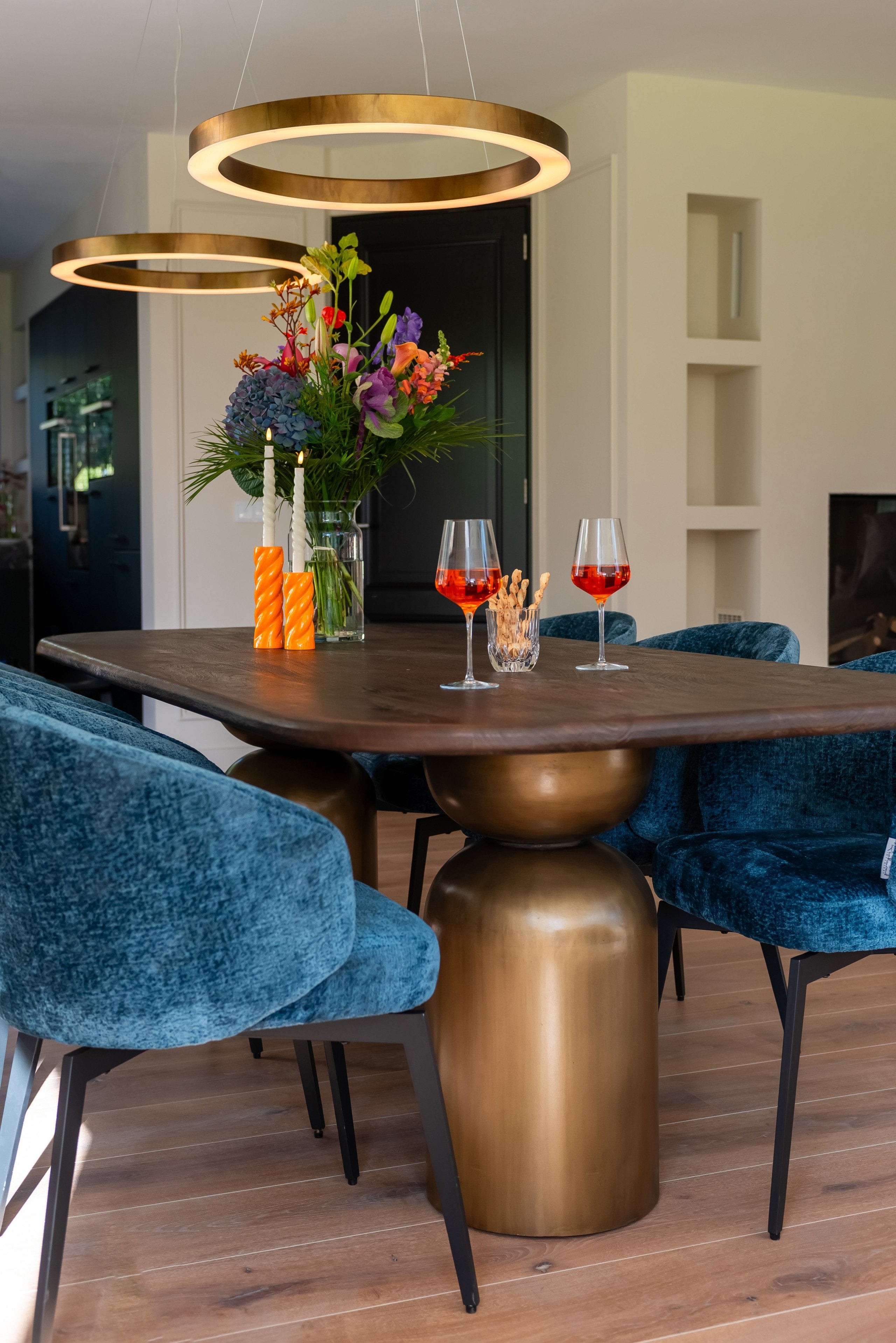 Dining table Cavo brown 230