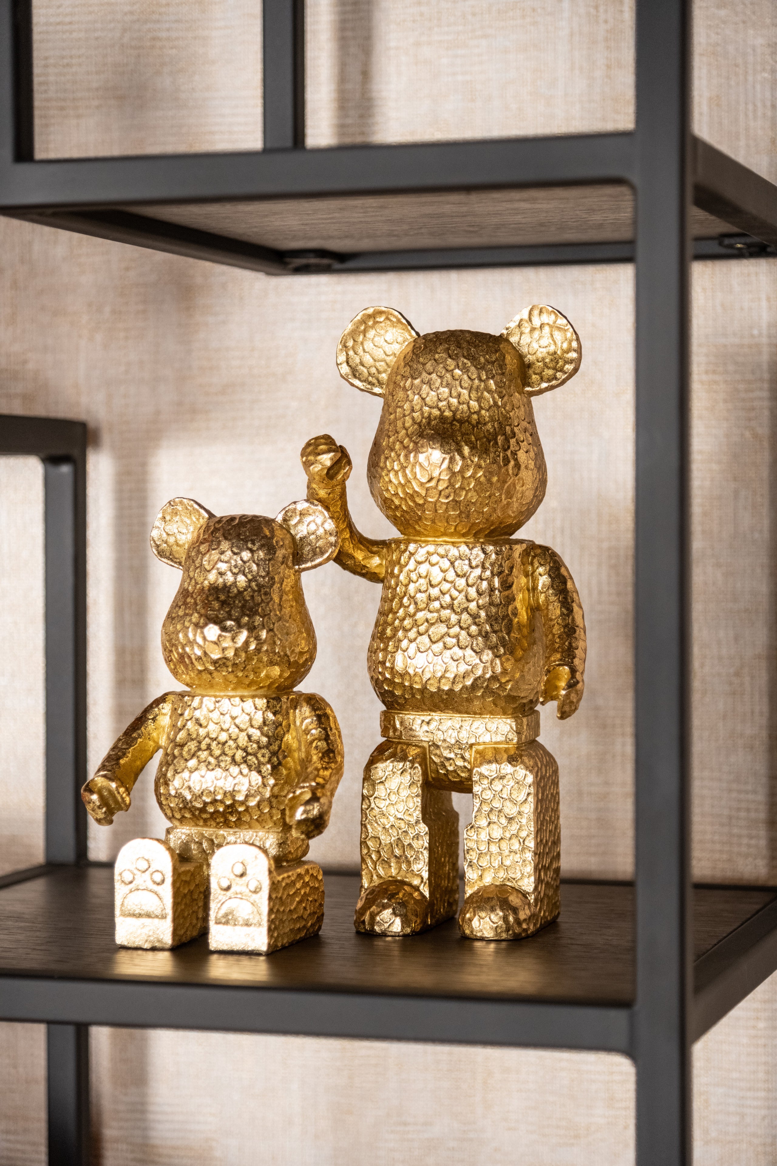 Decorative object Bear gold sitting