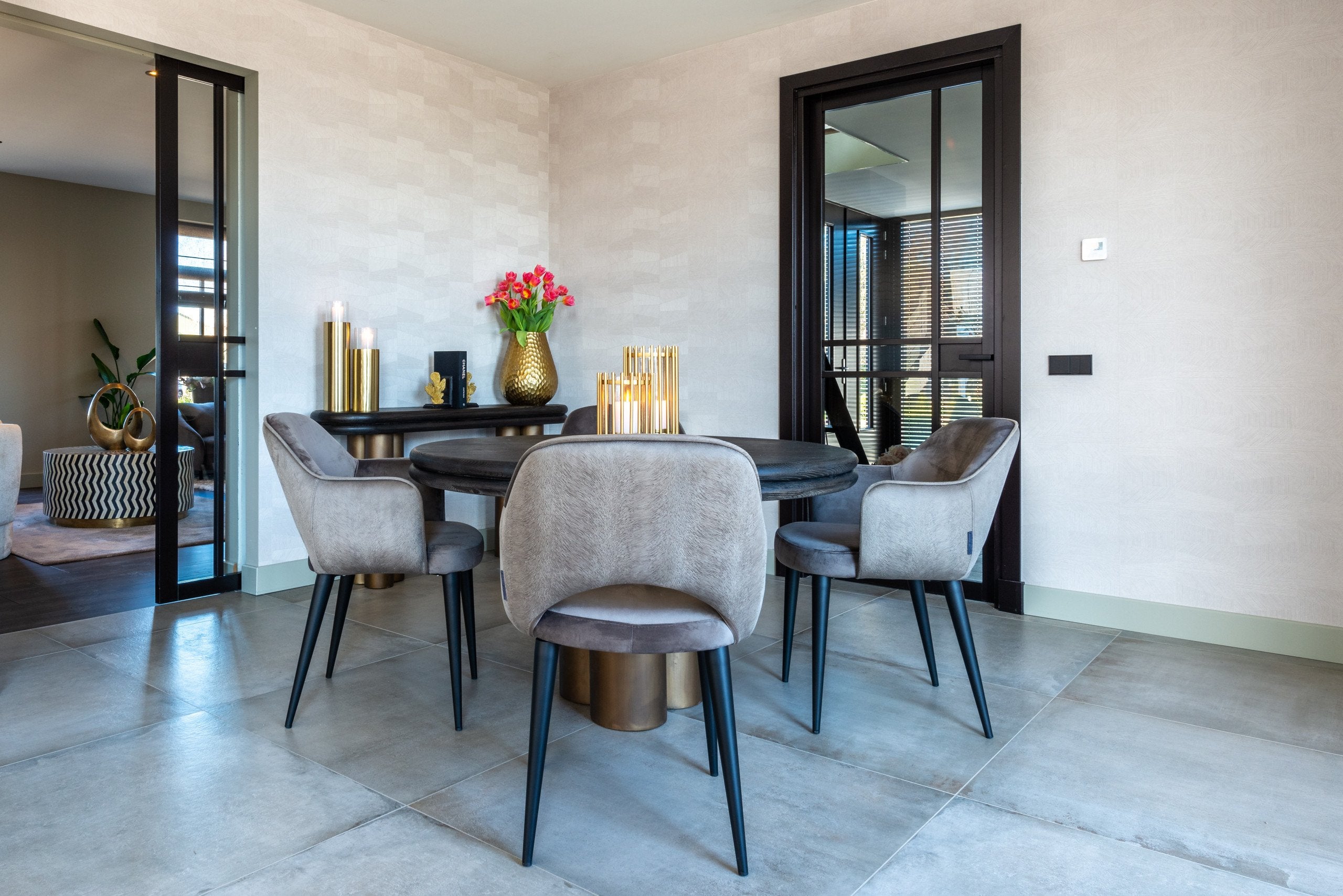 Dining table Macaron black rustic 130Ø