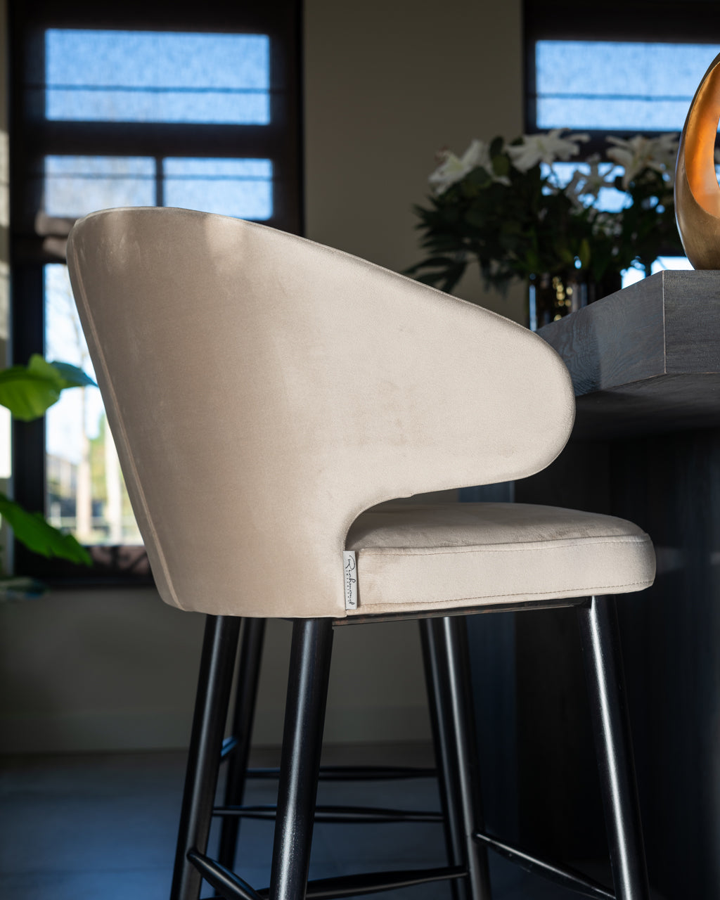 Counter stool Indigo customized
