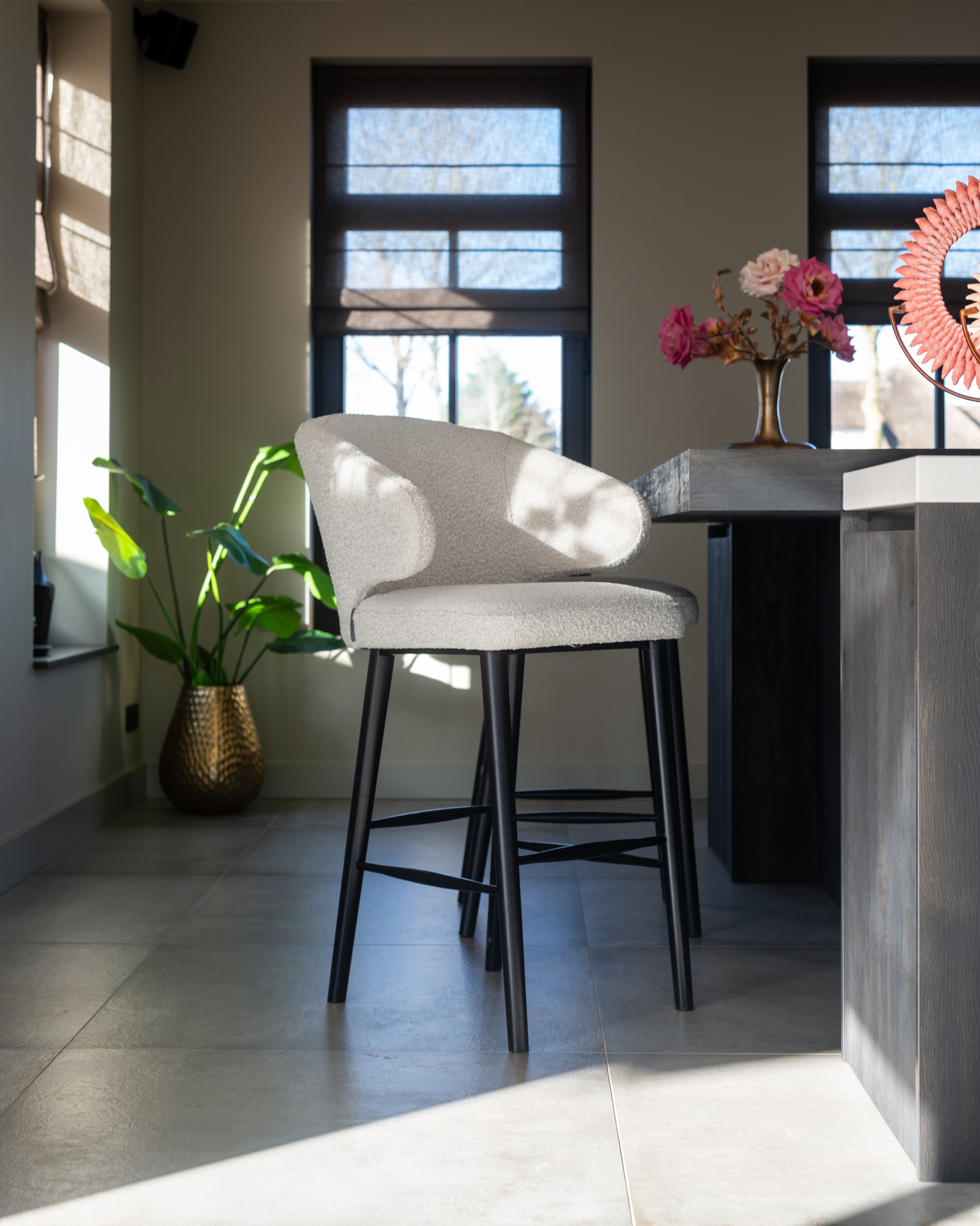Bar stool Indigo white bouclé