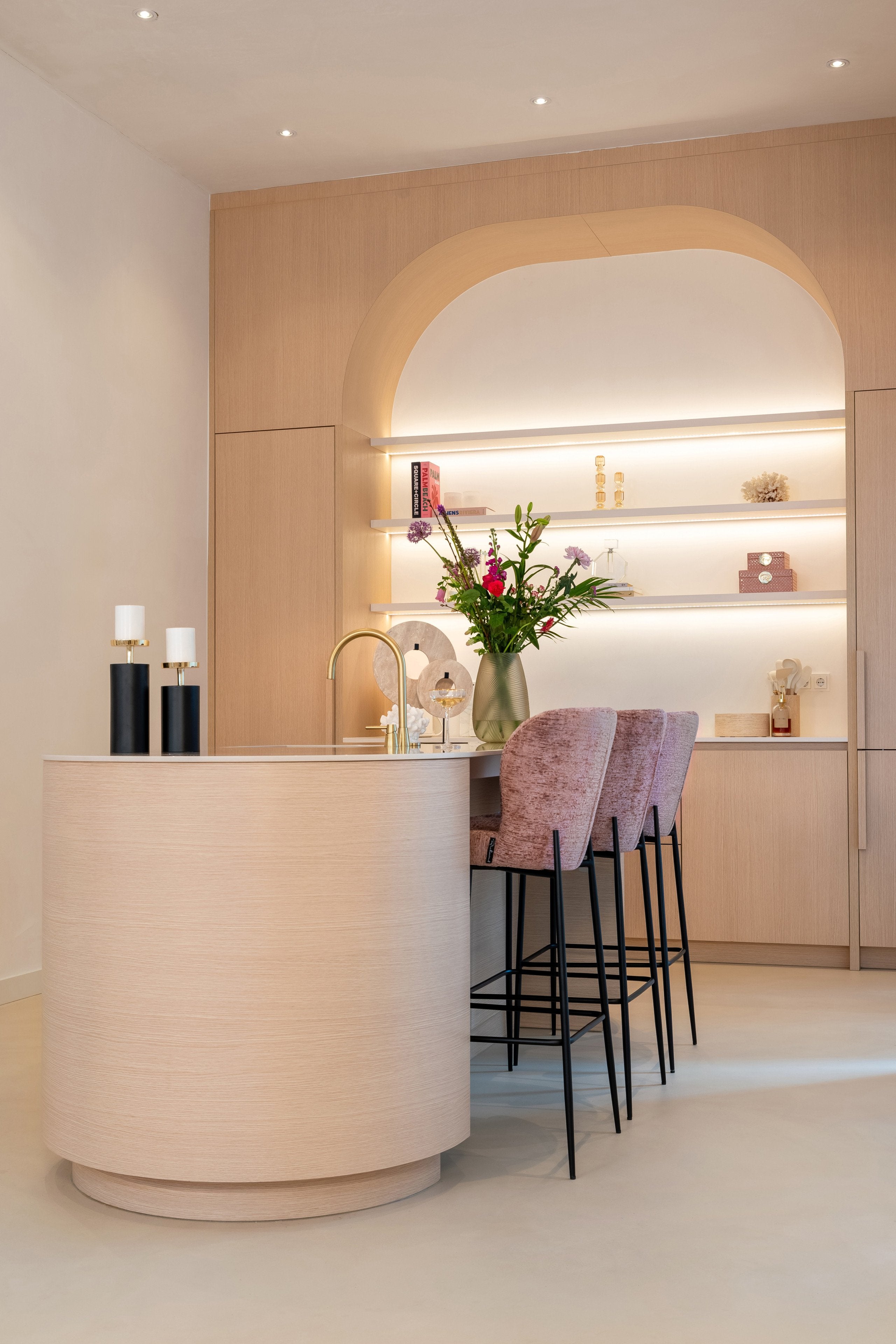 Candle holder Caya black/gold small