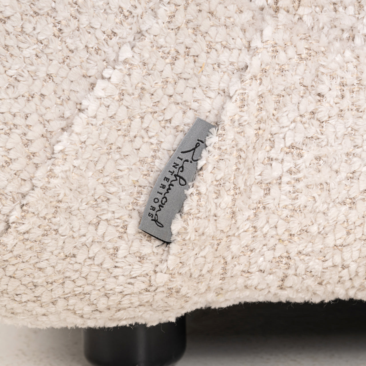 Lounge chair Kyli lovely cream