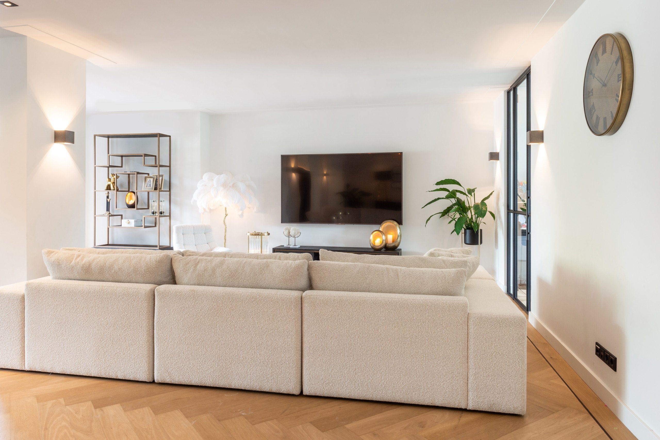 Display cabinet Hunter black rustic