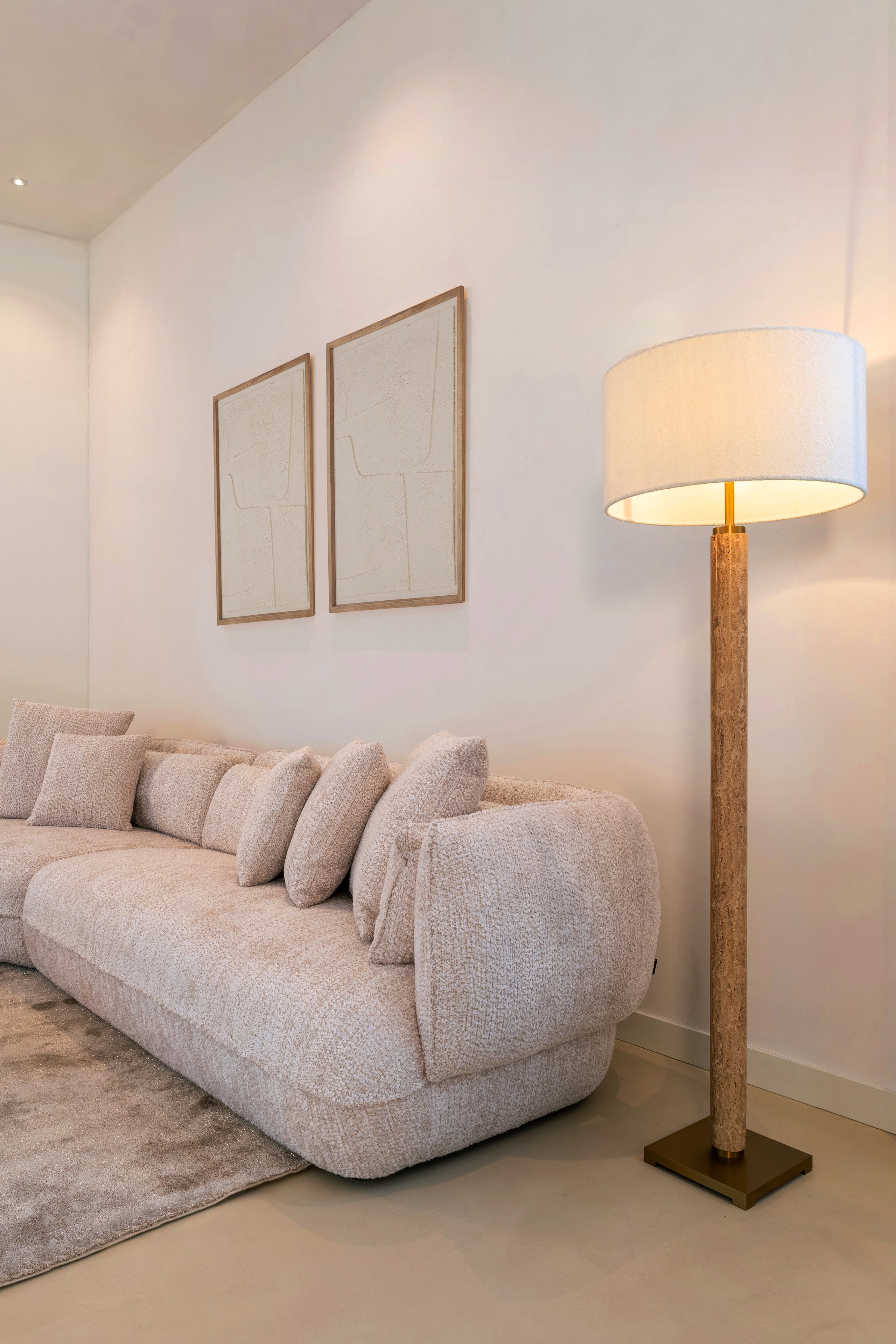 Sofa Rodina lovely cream