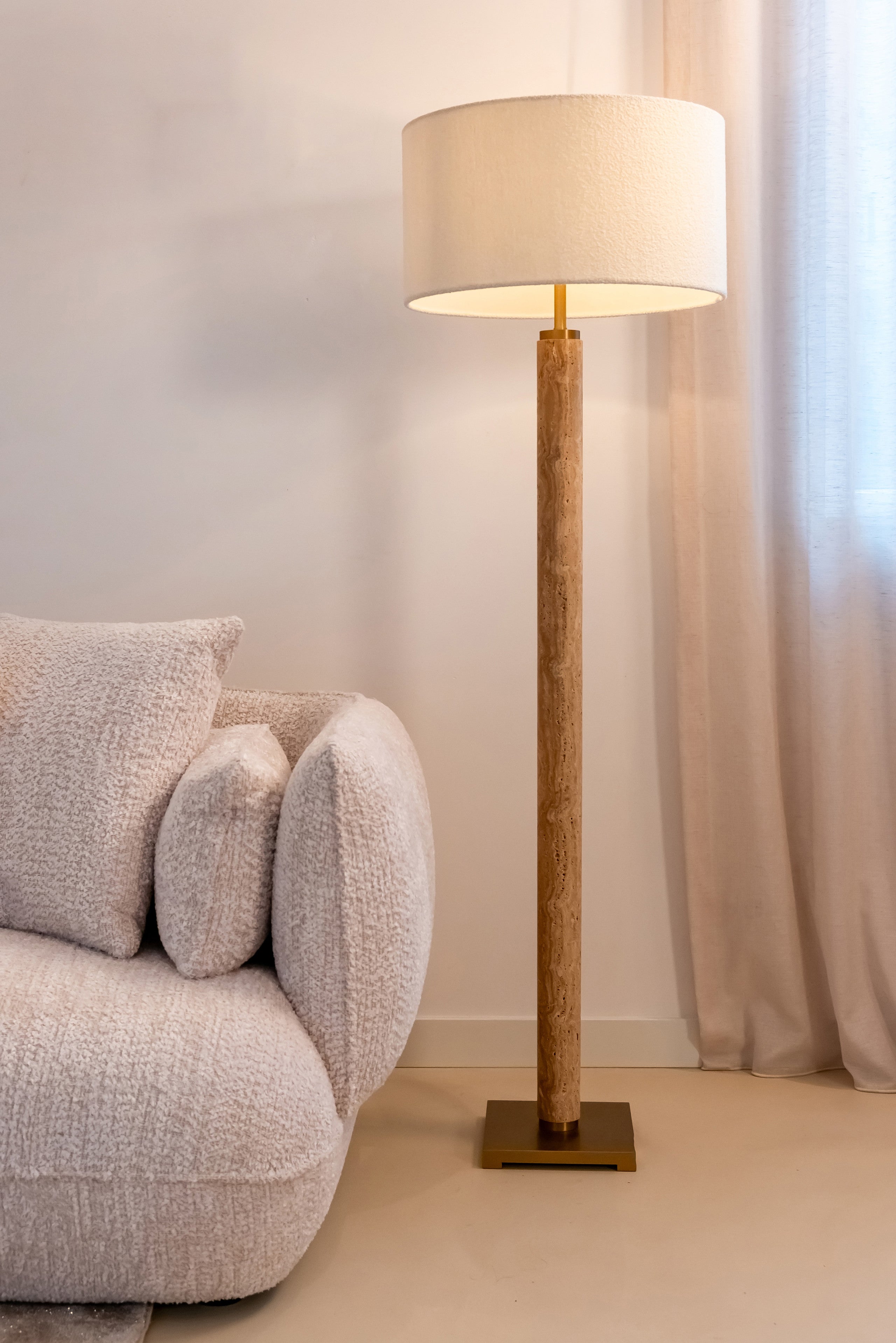 Sofa Rodina lovely cream