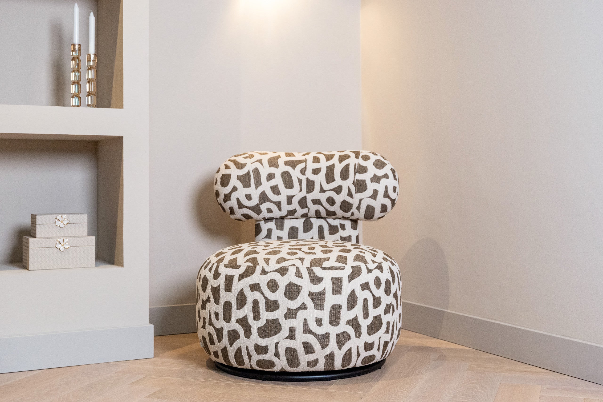 Lounge chair Kaya weave brown