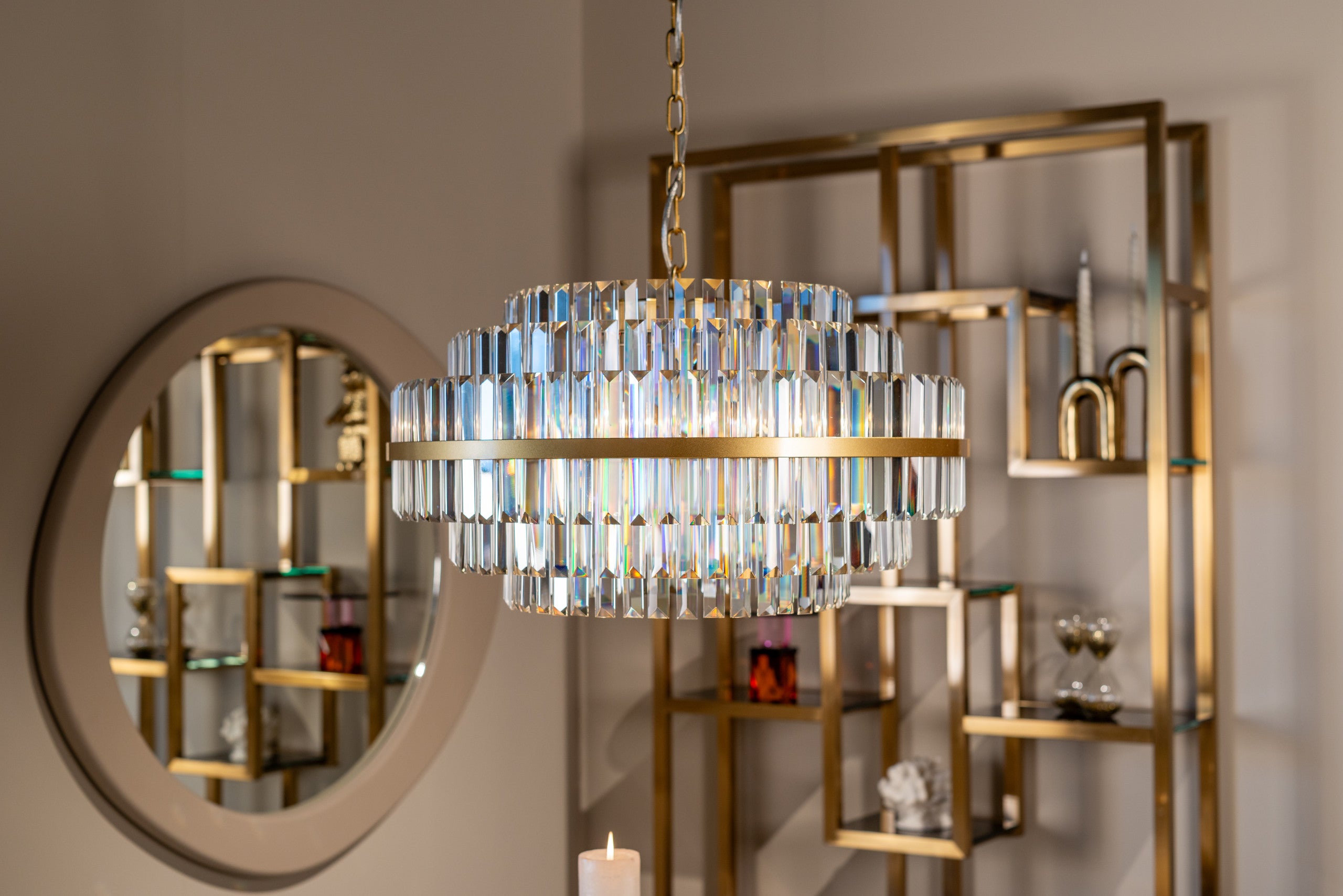 Display cabinet Magnus brushed gold