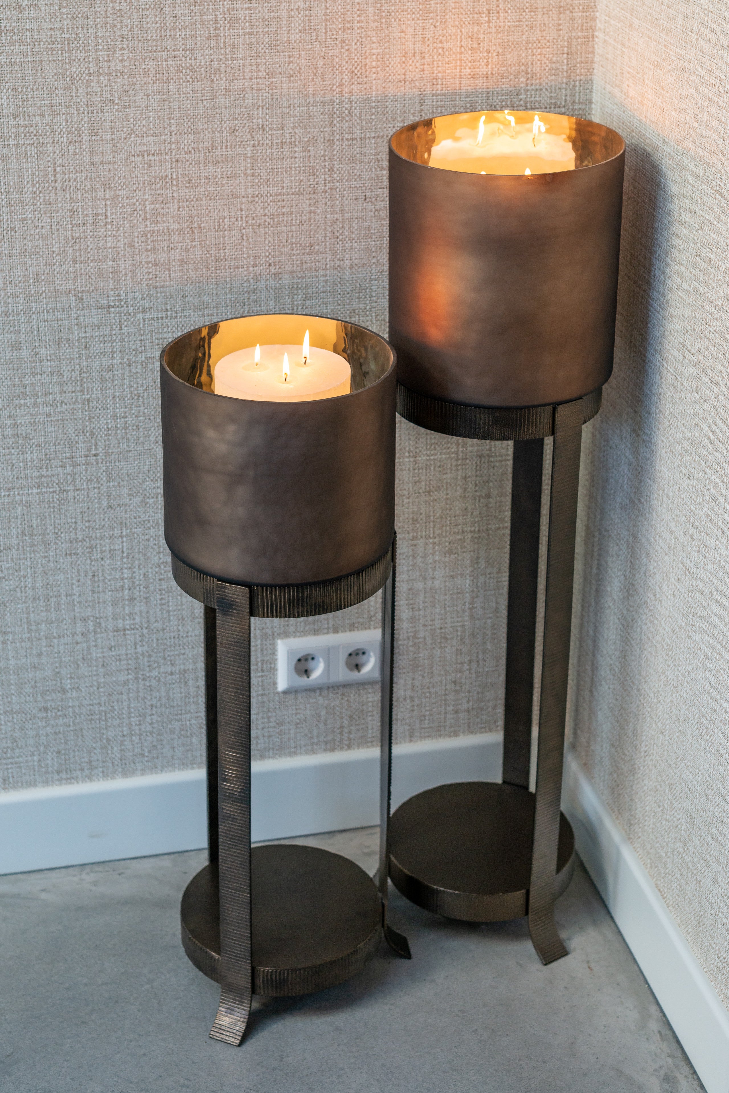 Hurricane light Mione bronze small